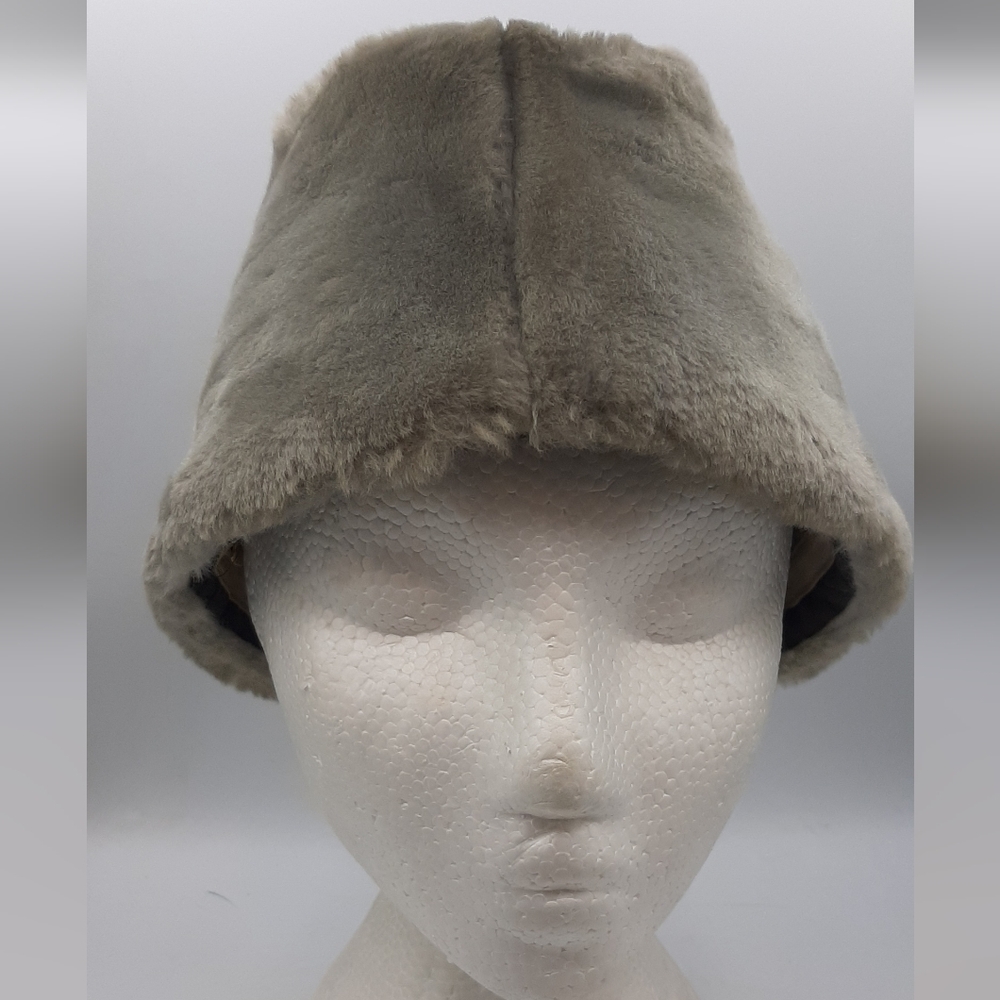 Men’s Vintage Biltmore Made Faux Fur Hat Grey With Ear Flaps